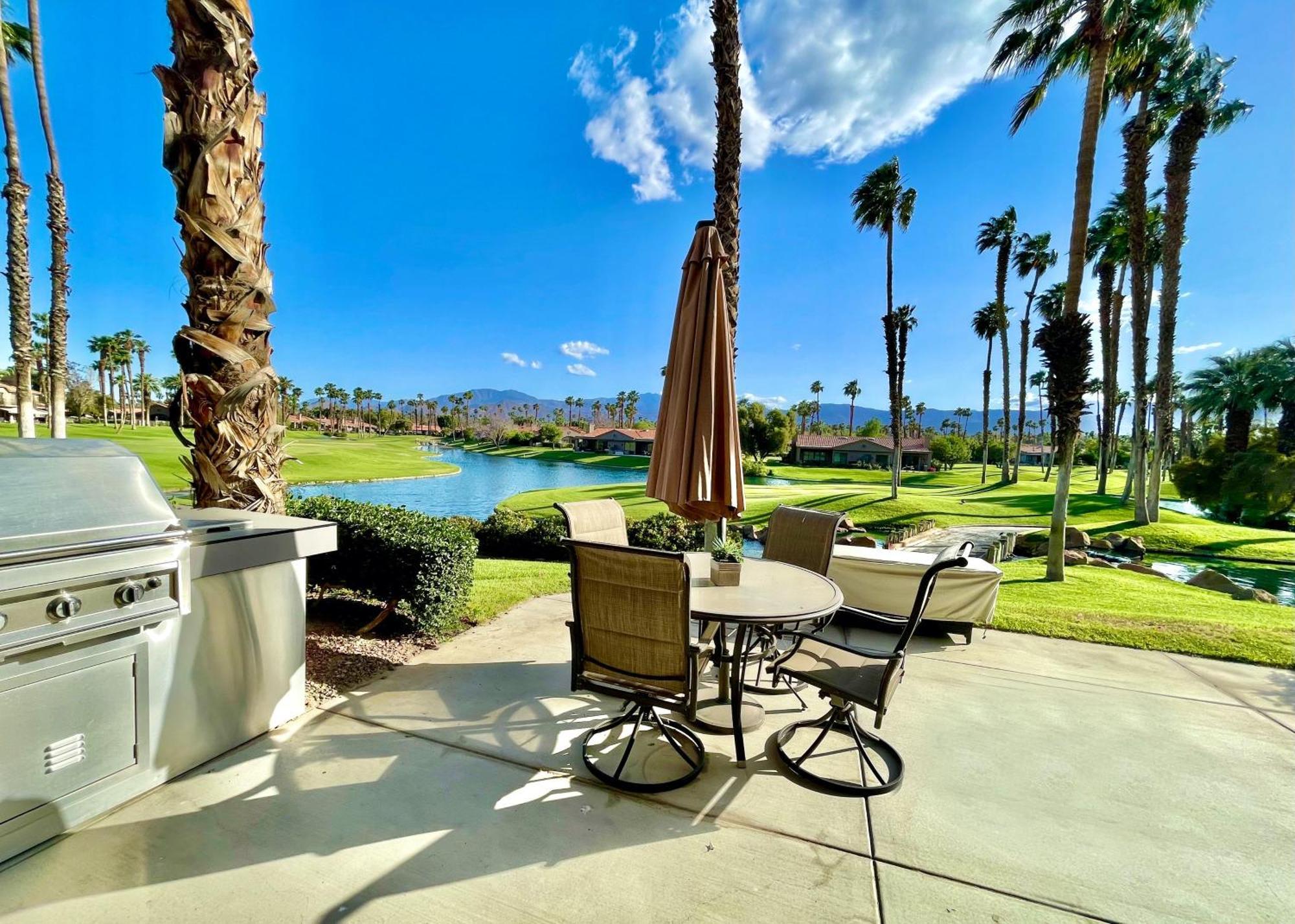 The View! Palm Desert Country Club Villa Eksteriør billede